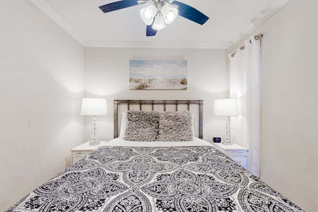 Victorian Condo #9227