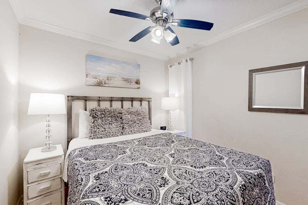 Victorian Condo #9227