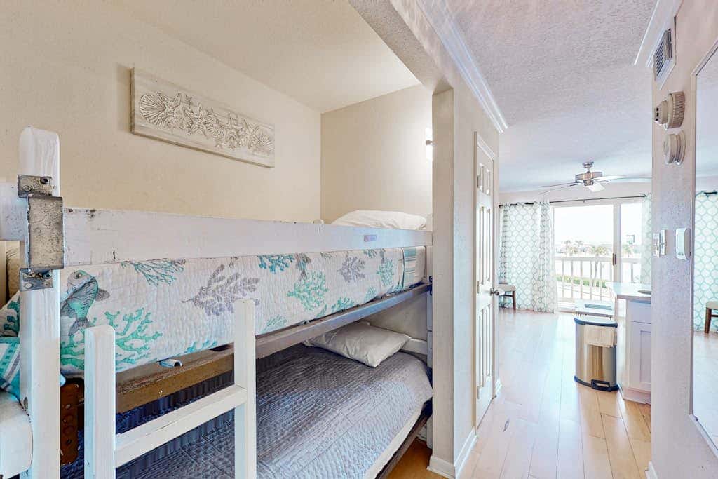 Victorian Condo #9227