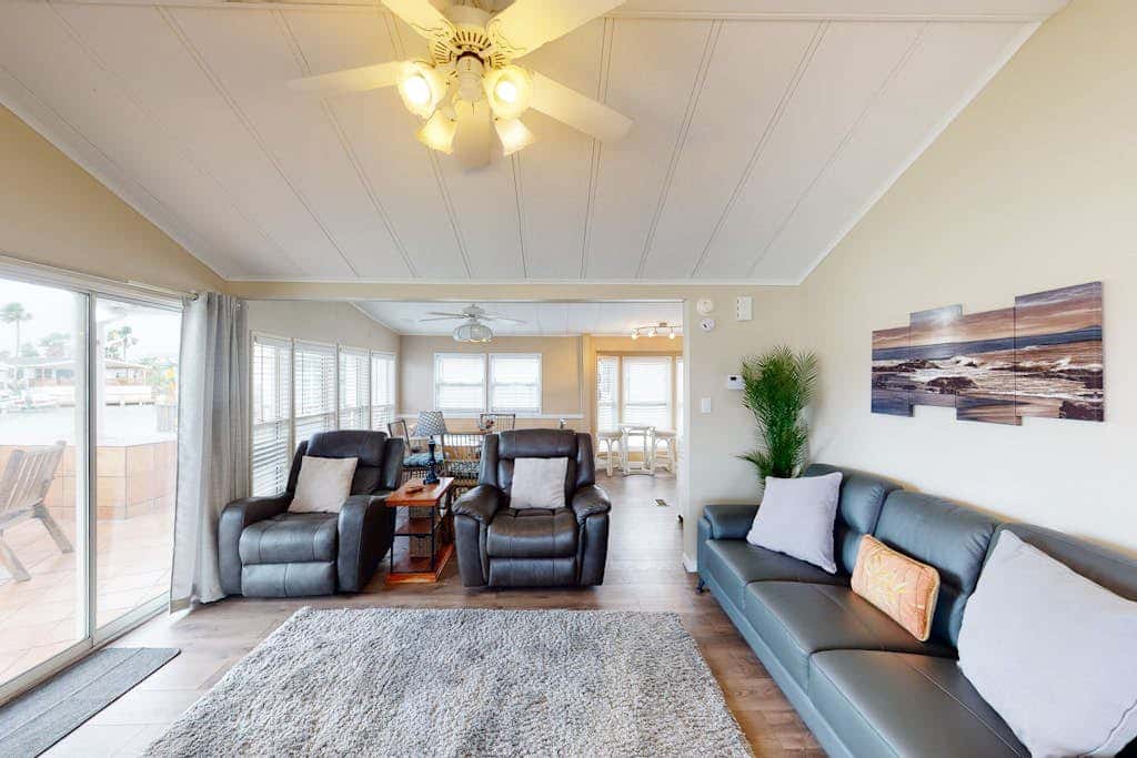 Long Island Village 347 Sand Dollar