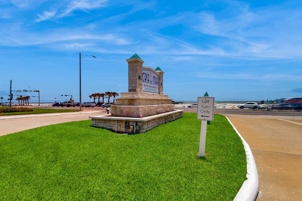 Seawall Getaway