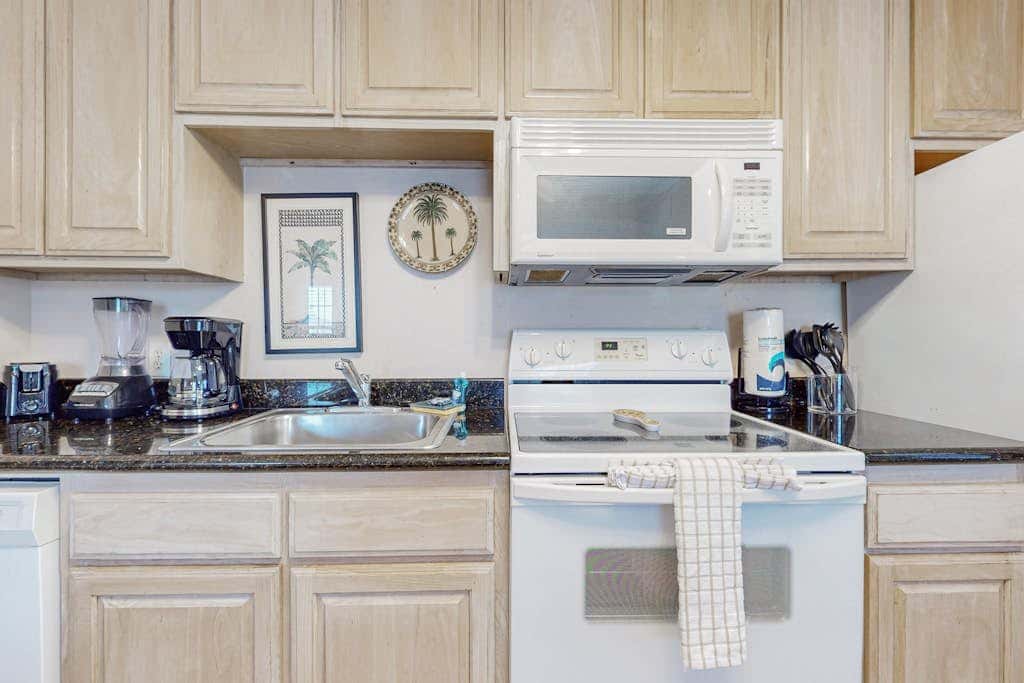 Casa Emilio II Condominiums 201C