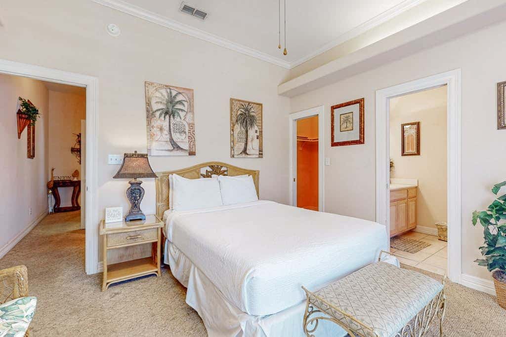 Casa Emilio II Condominiums 201C