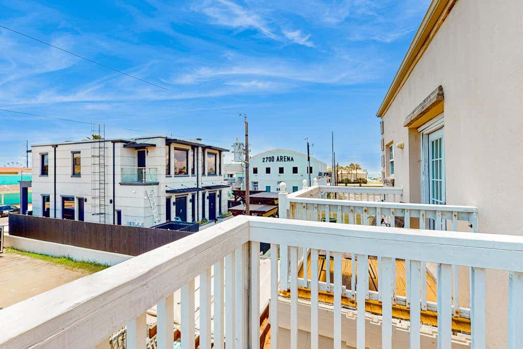 Casa Emilio II Condominiums 201C