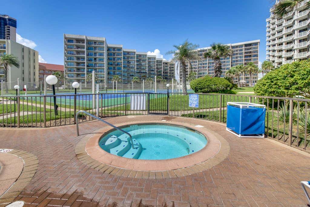 Saida Towers I #402 - Oceanfront, Pools & Hot Tub