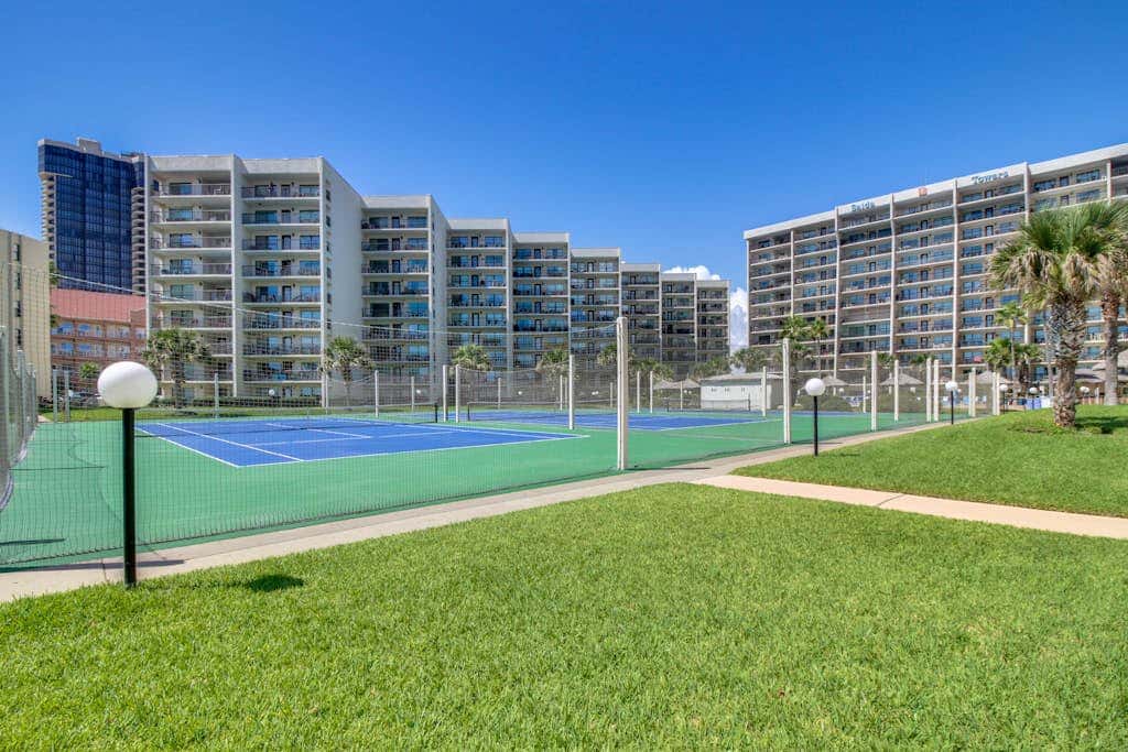 Saida Towers I #402 - Oceanfront, Pools & Hot Tub