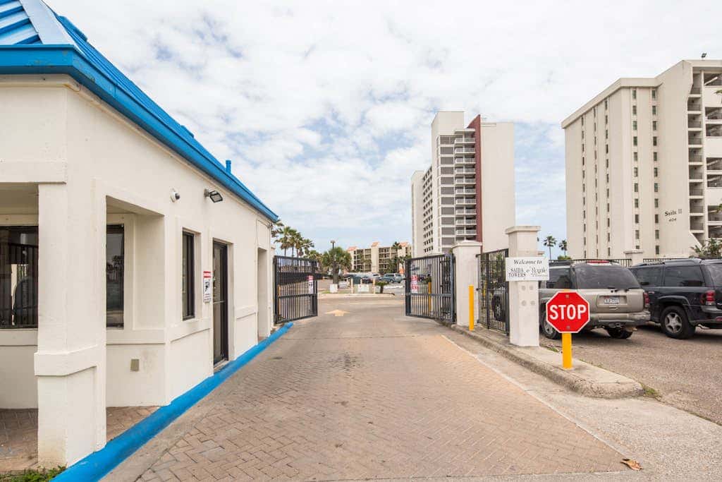 Saida Towers I #402 - Oceanfront, Pools & Hot Tub