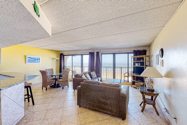 Absolute Oceanfront Gem w/ Balcony, Pool, & Hot Tub - Direct Beach Access