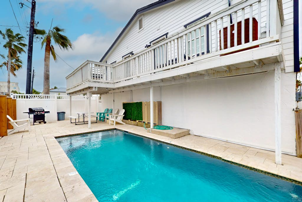 Amberjack Oasis - Private Pool, Steps to Beach