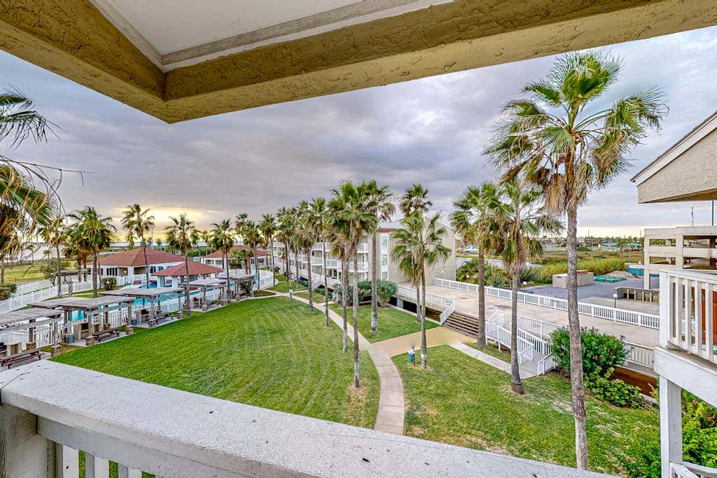 Gulf Point Condominiums #1314