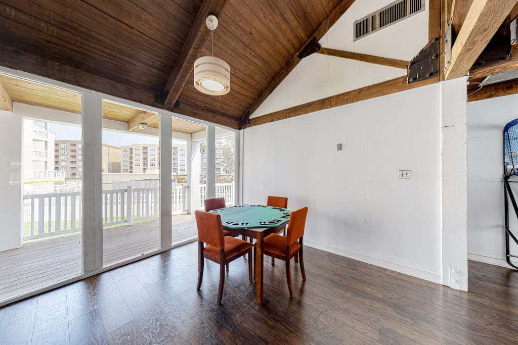 Gulf Point Condominiums #1314