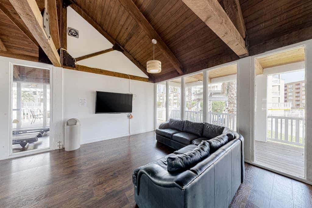 Gulf Point Condominiums #1314