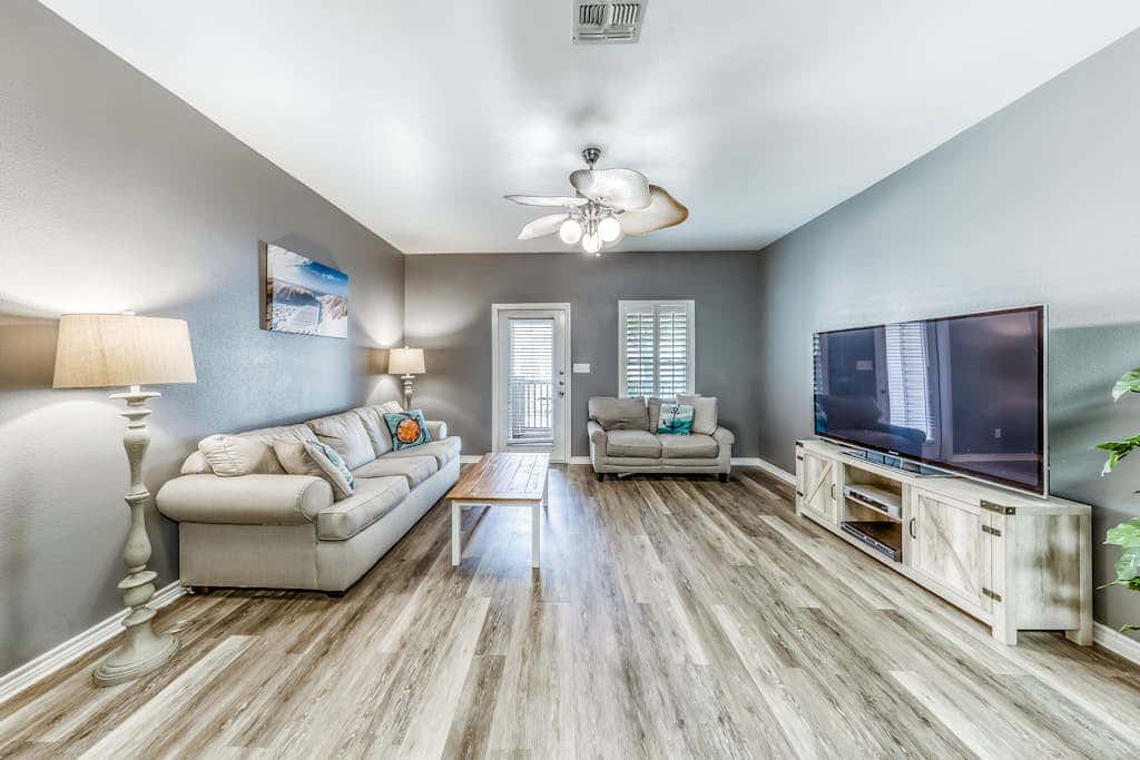 Palm Bay 504 - Heated Pool & Dog-Friendly
