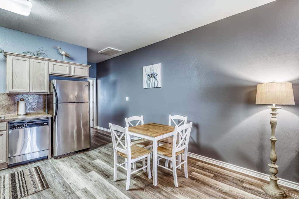 Palm Bay 504 - Heated Pool & Dog-Friendly