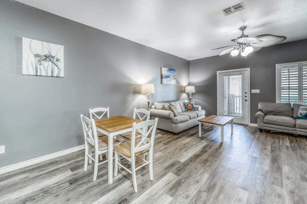 Palm Bay 504 - Heated Pool & Dog-Friendly
