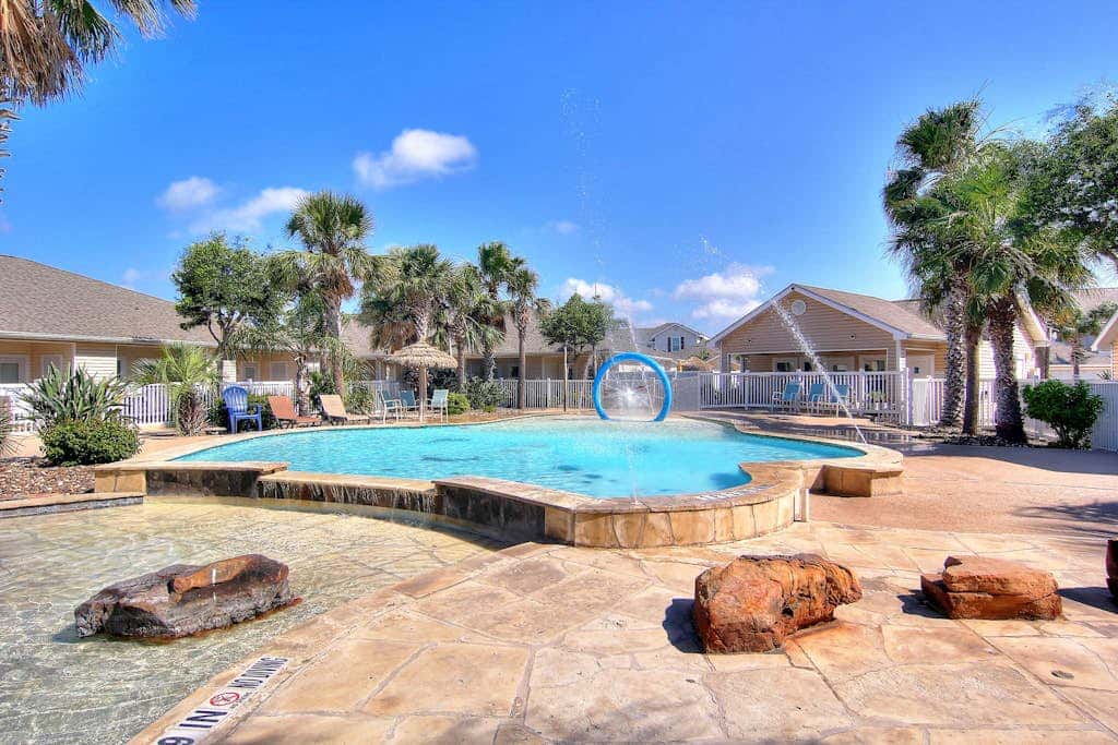 Palm Bay 504 - Heated Pool & Dog-Friendly