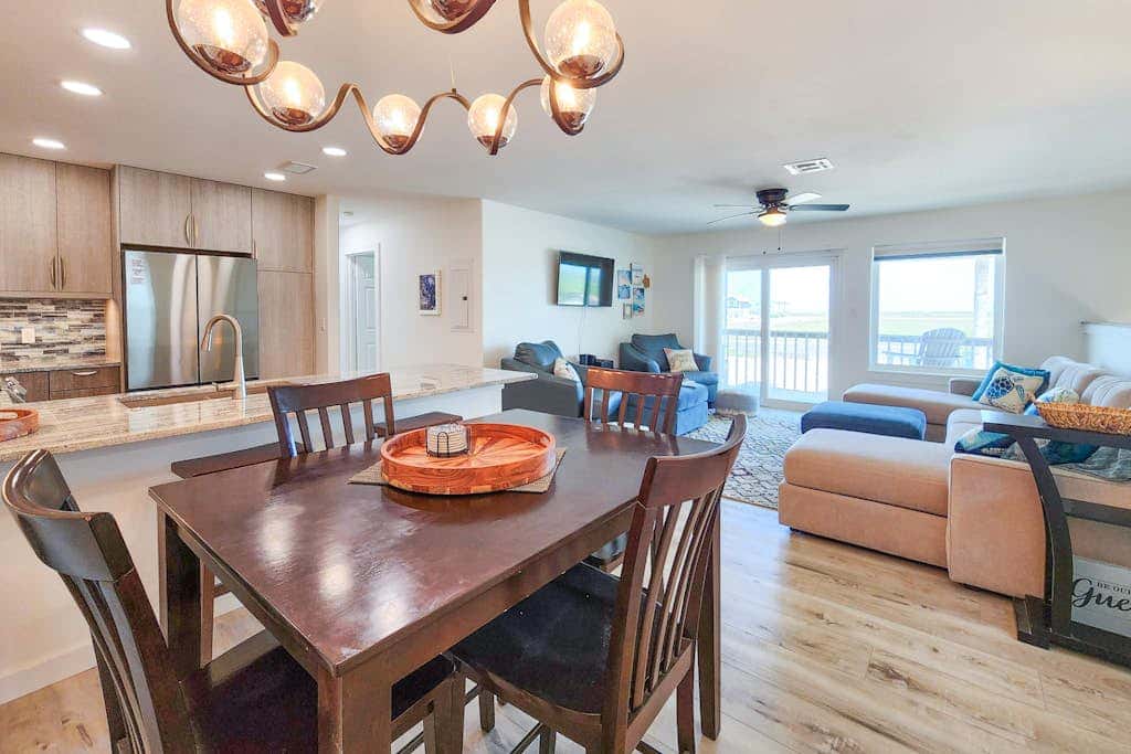 Lakeshore Villa  #21