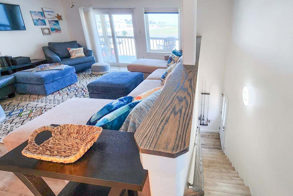 Lakeshore Villa  #21