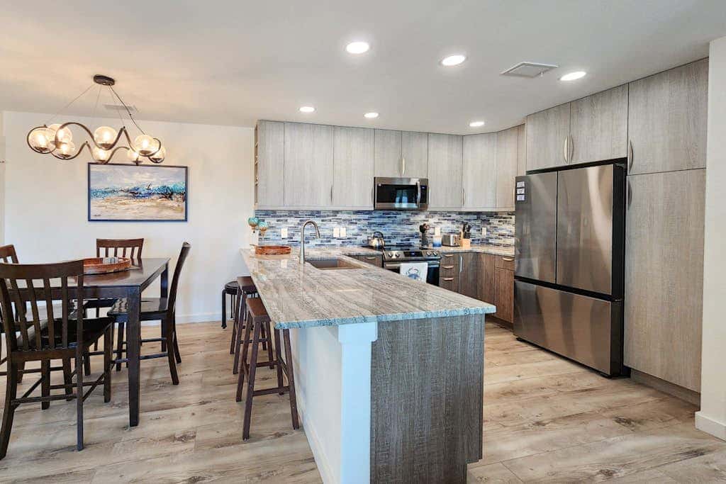 Lakeshore Villa  #21