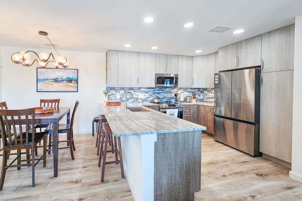 Lakeshore Villa  #21