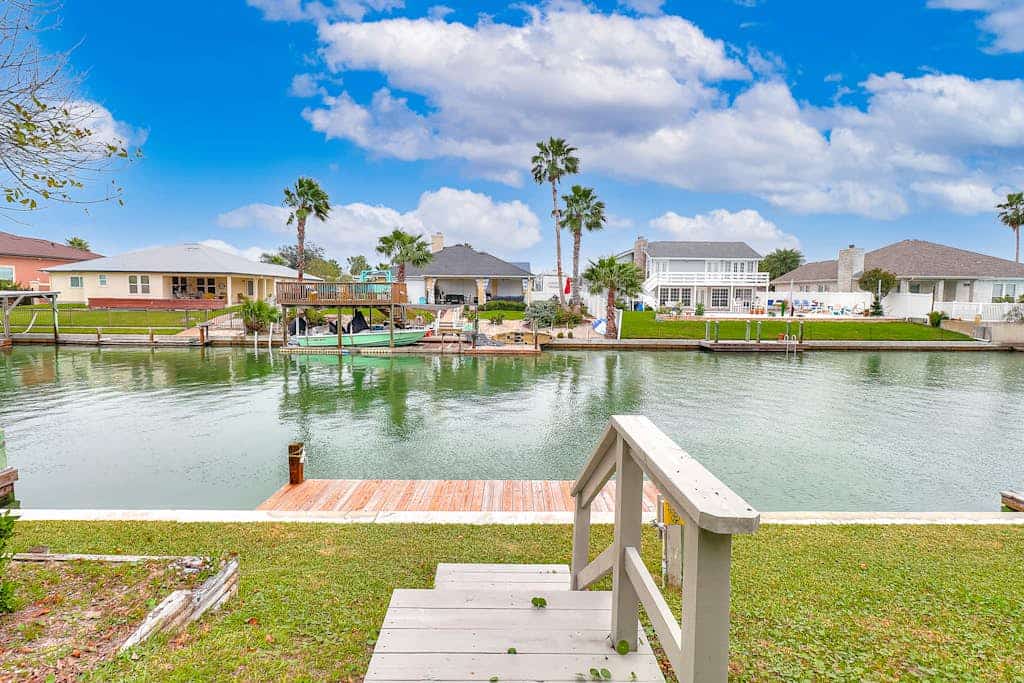Puente Vista 147 - Waterfront, Pool & Dock