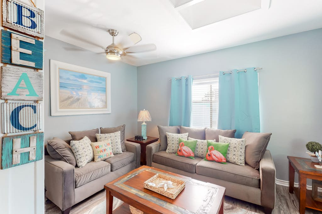 Leeward Isles 305