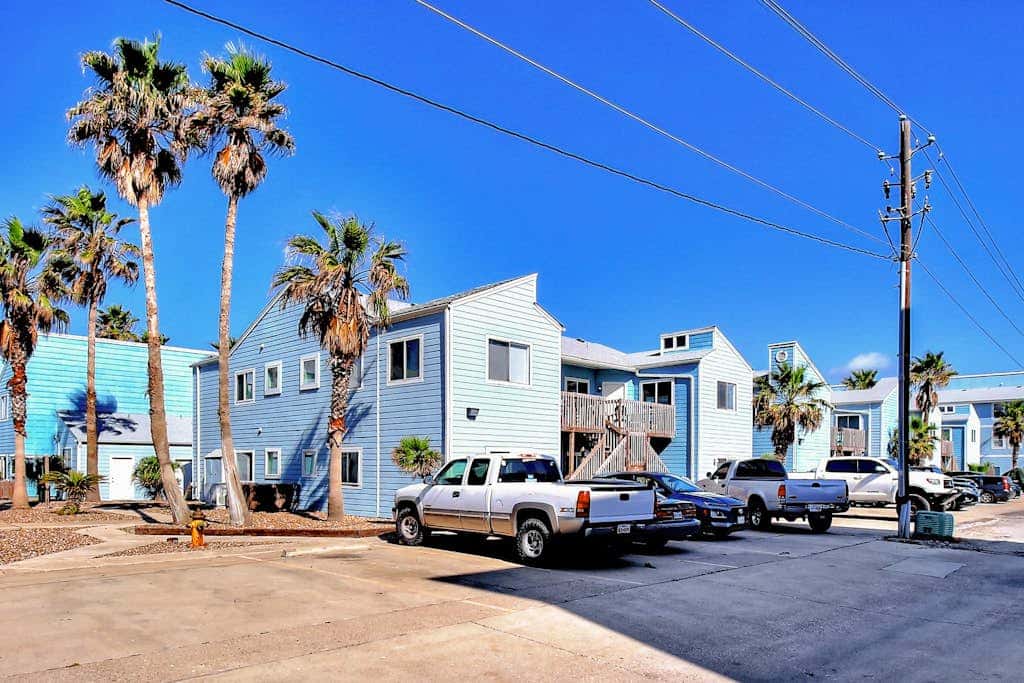 Leeward Isles 305
