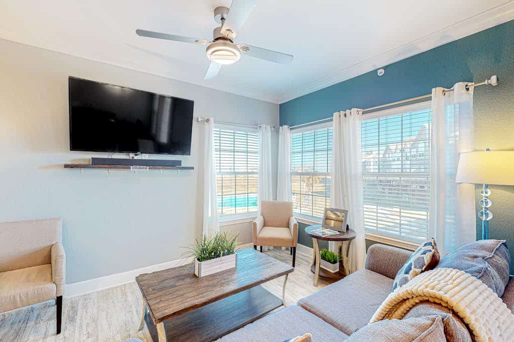 Whitecap Retreat - Steps to Beach, Pool & Balcony