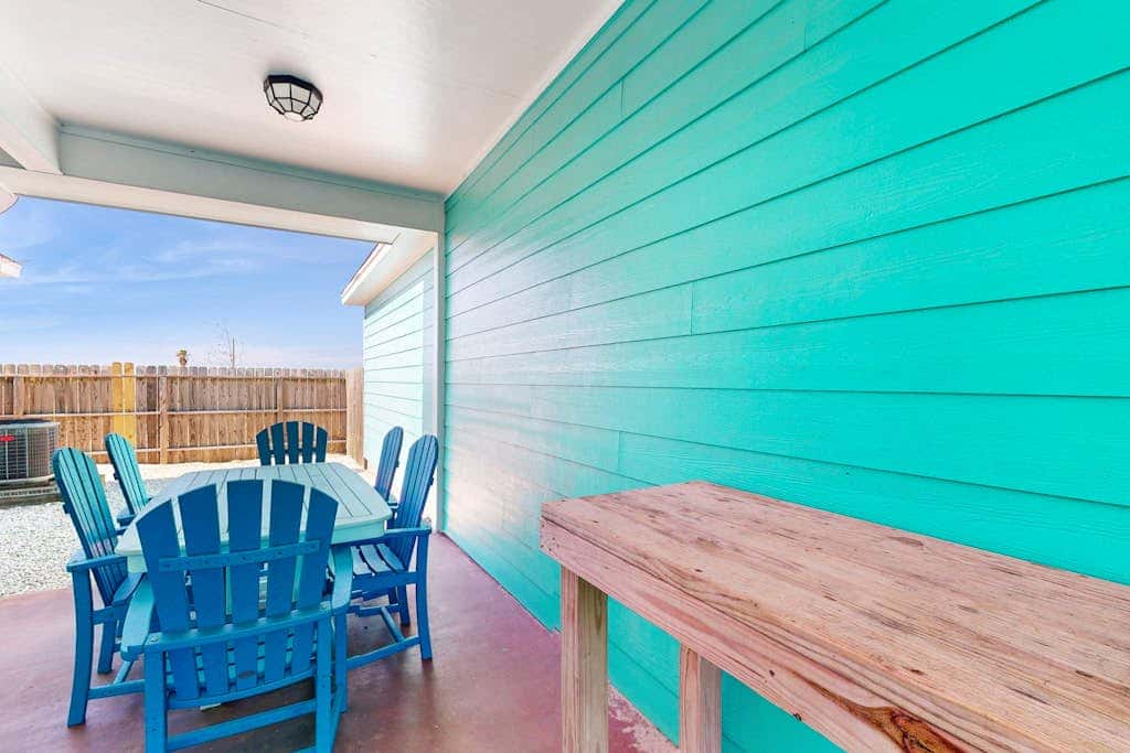 Marquesas 401 - Shared Pool, Patio & Dogs OK