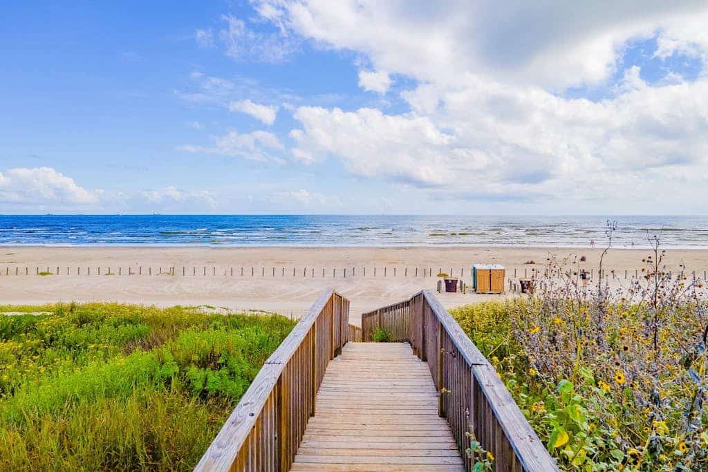 Gulf Coast condo with a pool & a furnished patio - short walk to the beach