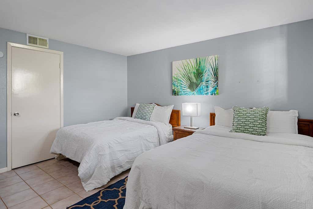 Sweet Caroline at Seamist Condominiums