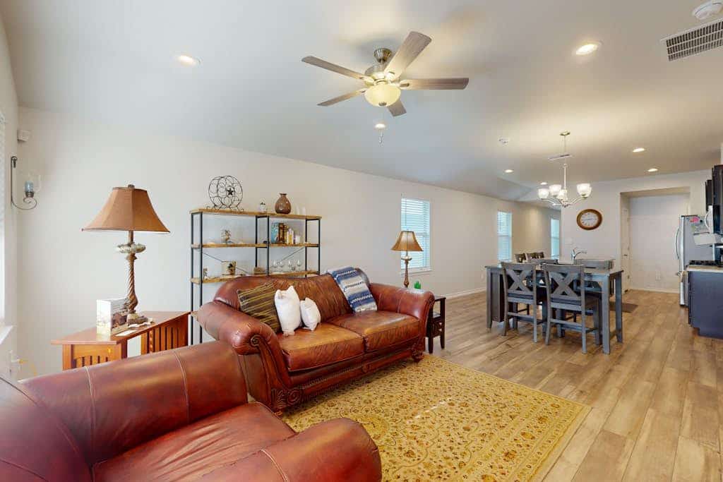Newly Remodeled Beach Home with enclosed backyard, gas grill & great location