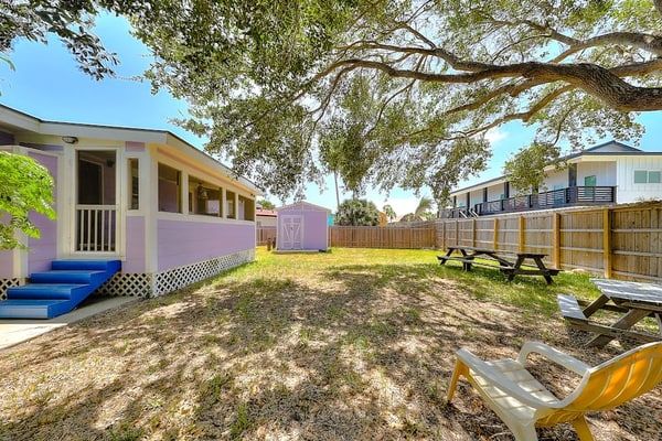 Centrally located home with fenced yard, W/D, and WiFi