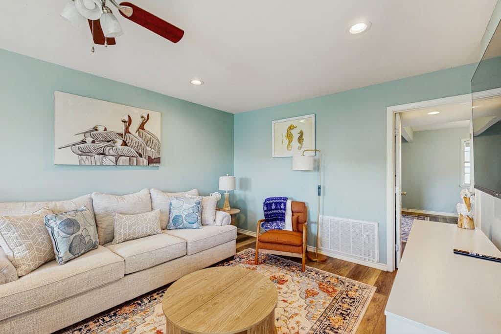 New Ownership!  Sunny Upgraded House w/ Water Views - Close to Rockport Beach