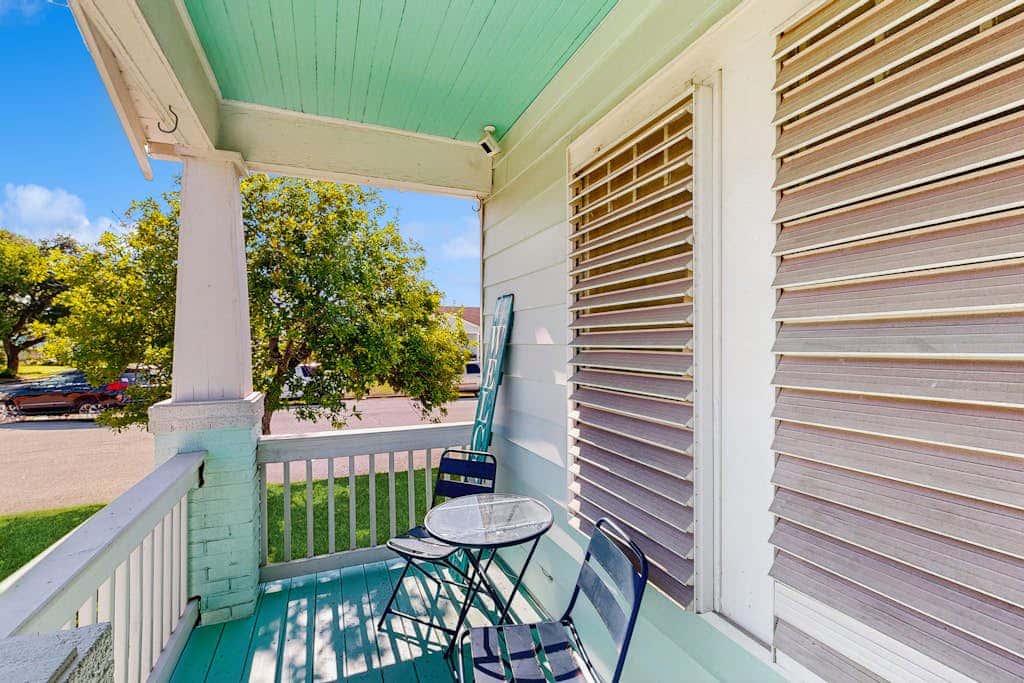 Sea Glass Cottage - Dog-Friendly, Near the Beach