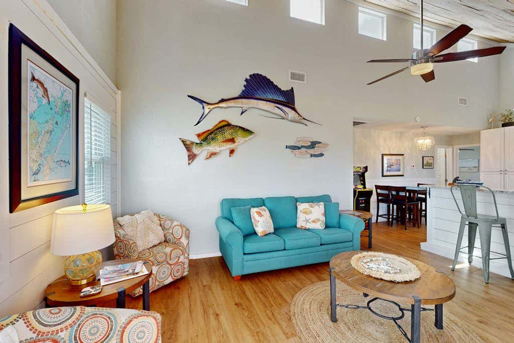 Bay Breeze House