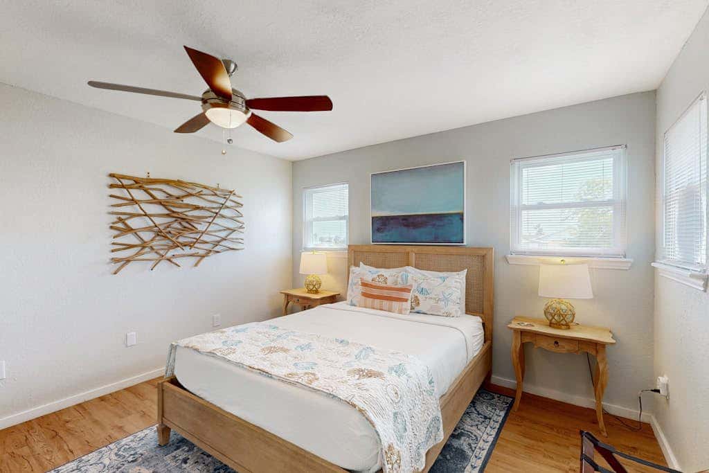 Bay Breeze House