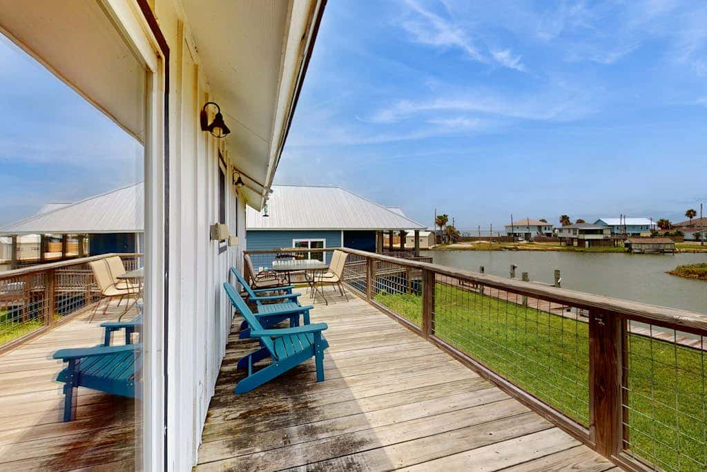 Bay Breeze House