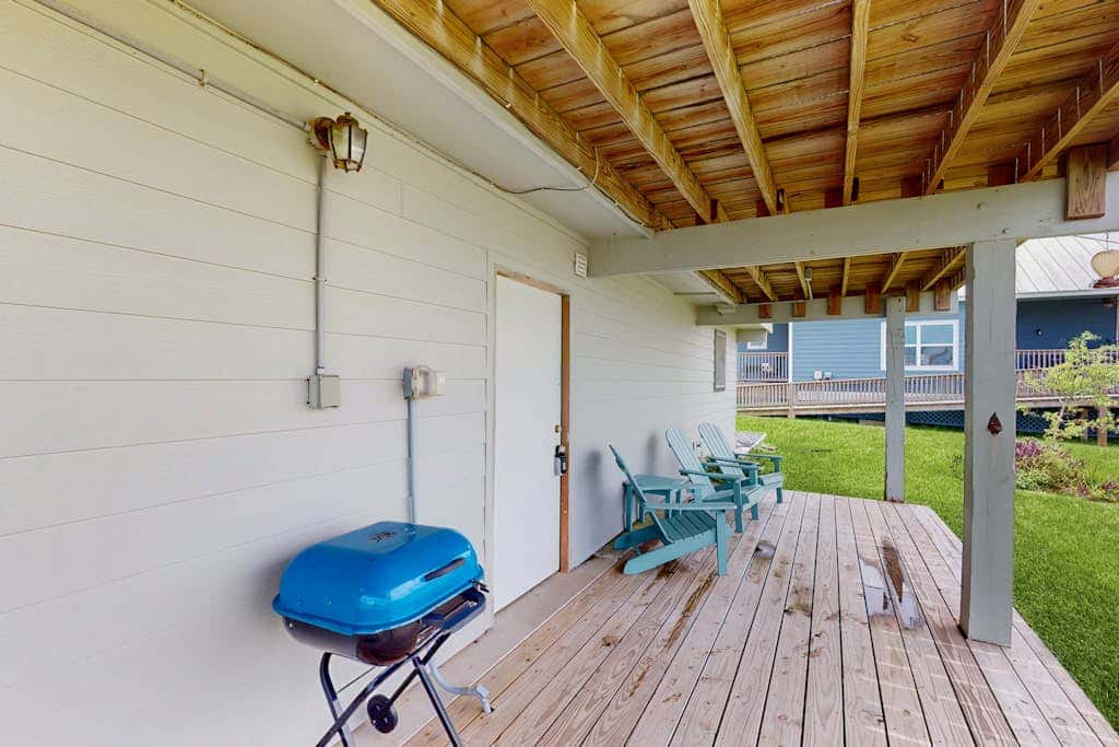 Bay Breeze House