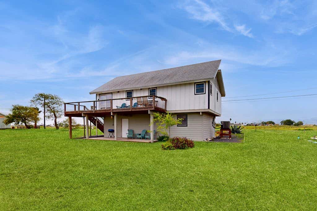 Bay Breeze House