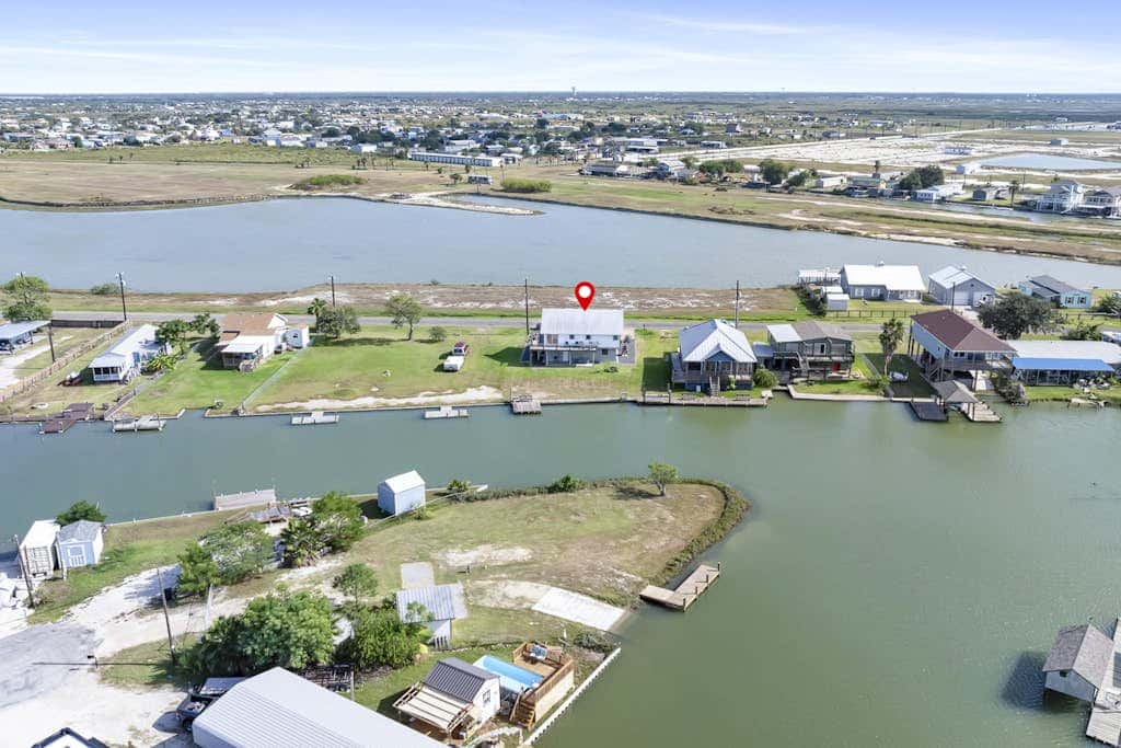 Bay Breeze House