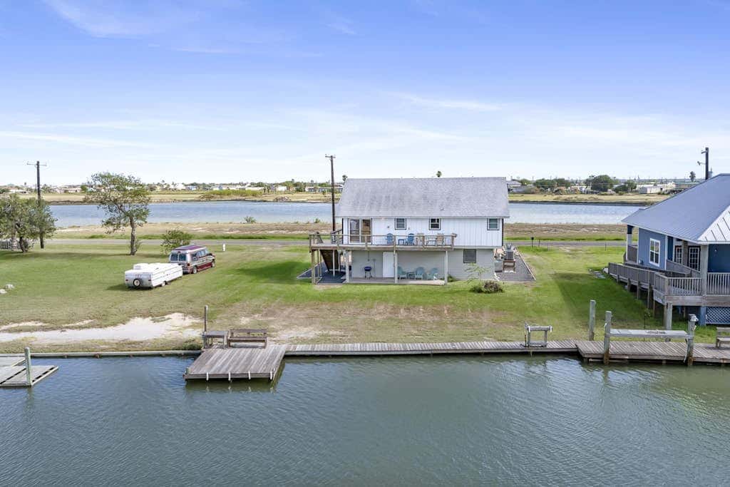 Bay Breeze House