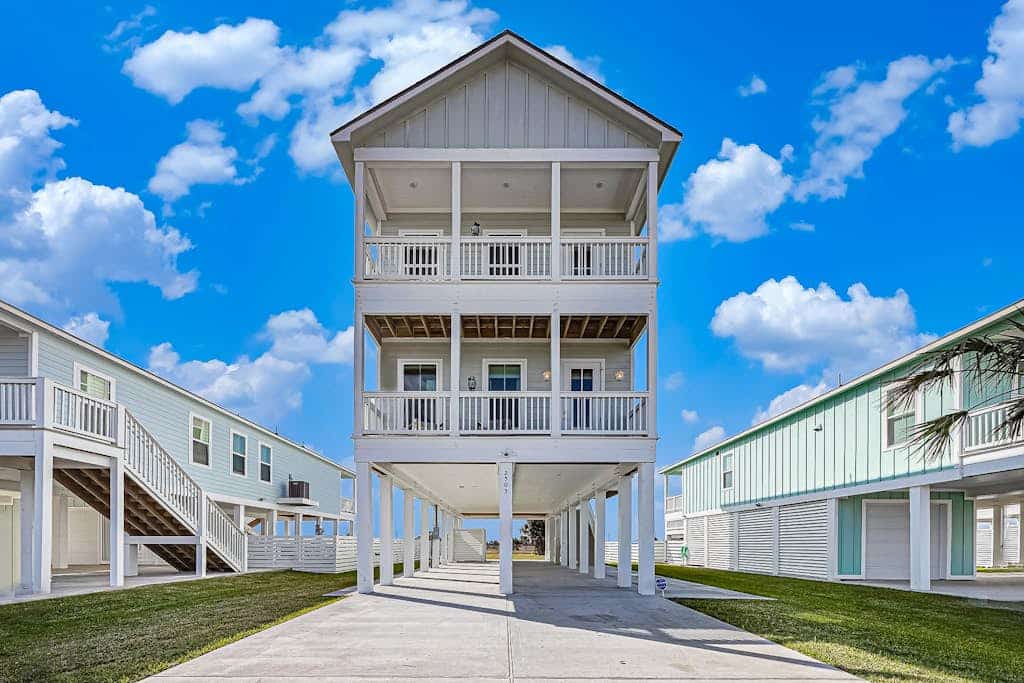 Sea La Vie - New Beach House with Game Room