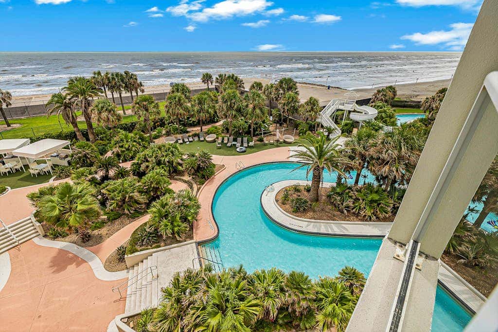 Diamond Beach Resort - A Shore Thing