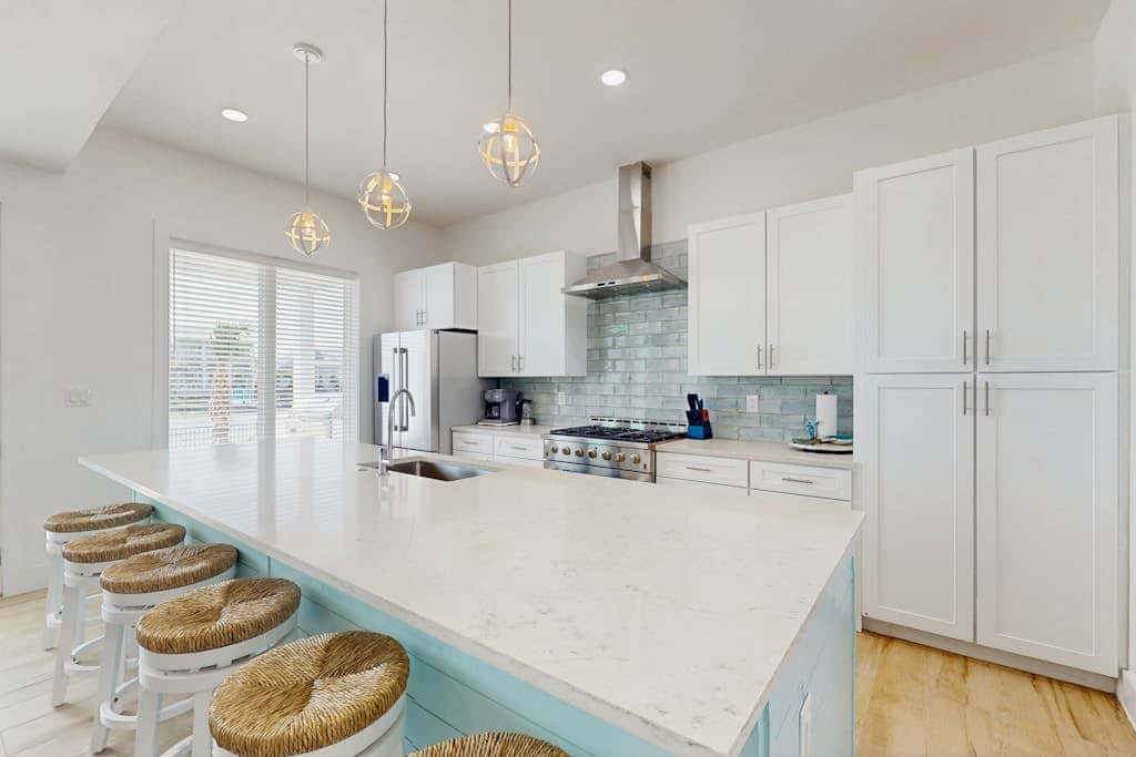 Tortuga Palms - Bayfront, Heated Pool & Hot Tub