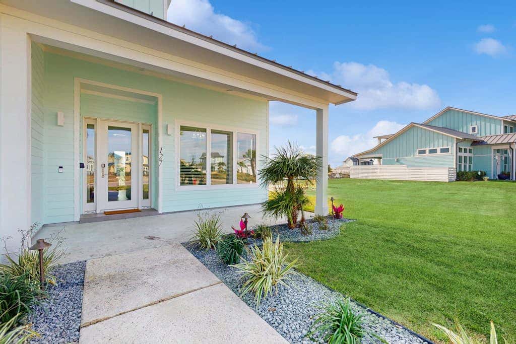Tortuga Palms - Bayfront, Heated Pool & Hot Tub