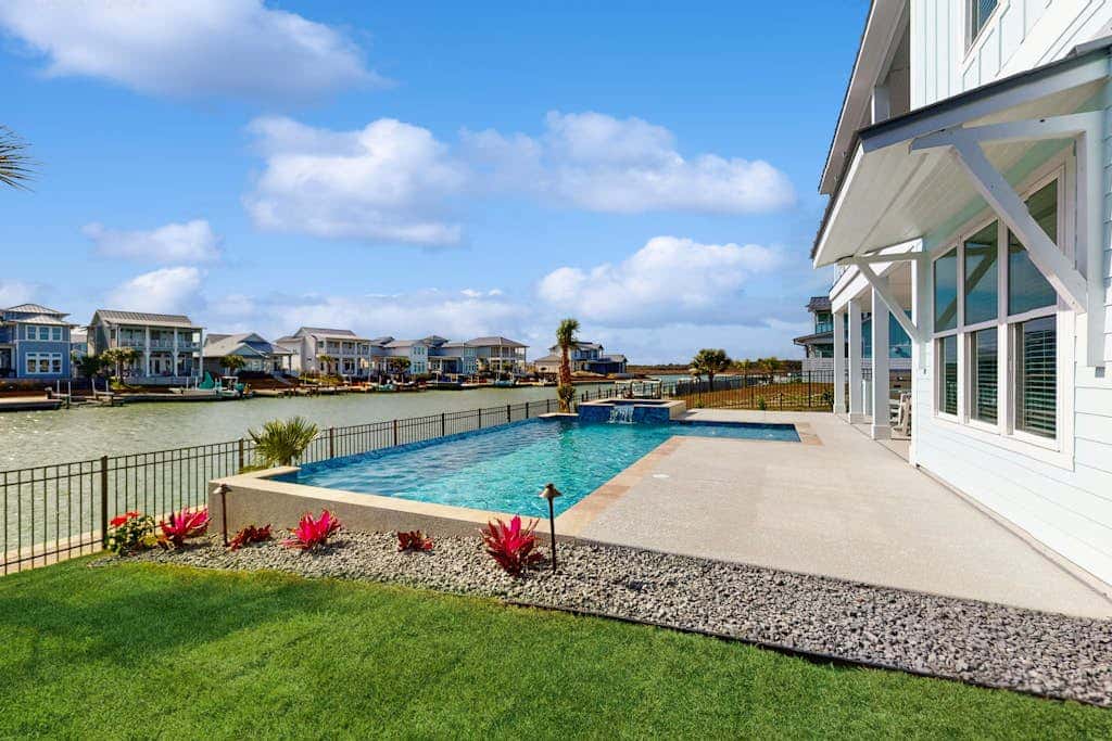 Tortuga Palms - Bayfront, Heated Pool & Hot Tub
