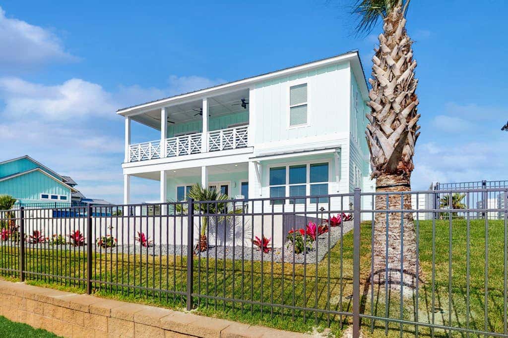 Tortuga Palms - Bayfront, Heated Pool & Hot Tub