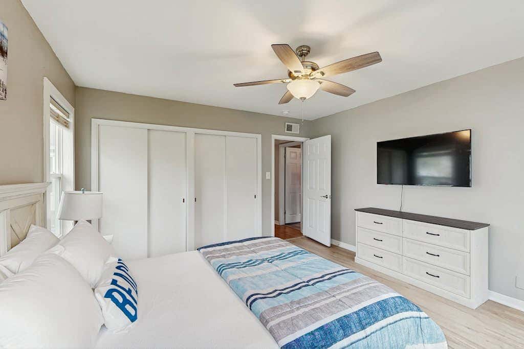 The Lazy Oak Retreat