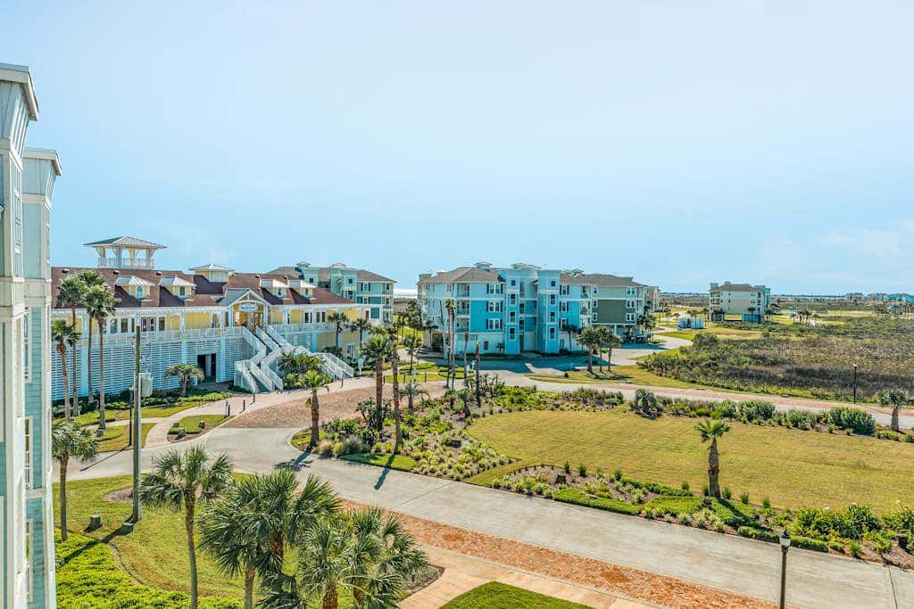 Pointe West Resort - Perfection